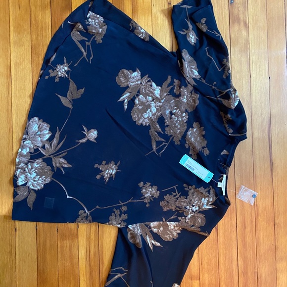 Brand new navy stitch fix fun2fun Blouse M - Picture 3 of 12